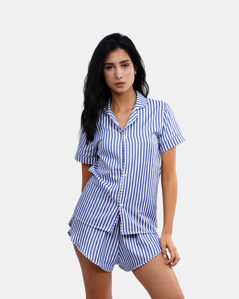 White & blue stripes