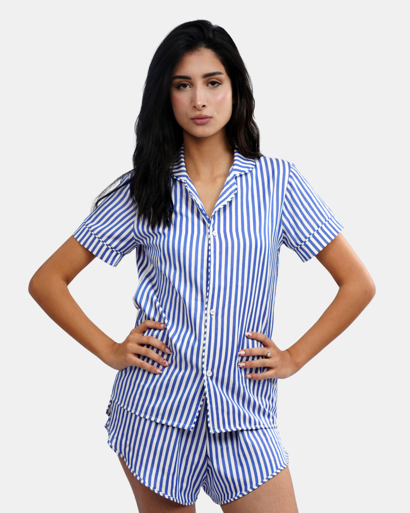 White & blue stripes